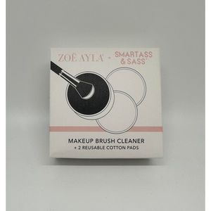 Makeup Brush Cleansing Pad